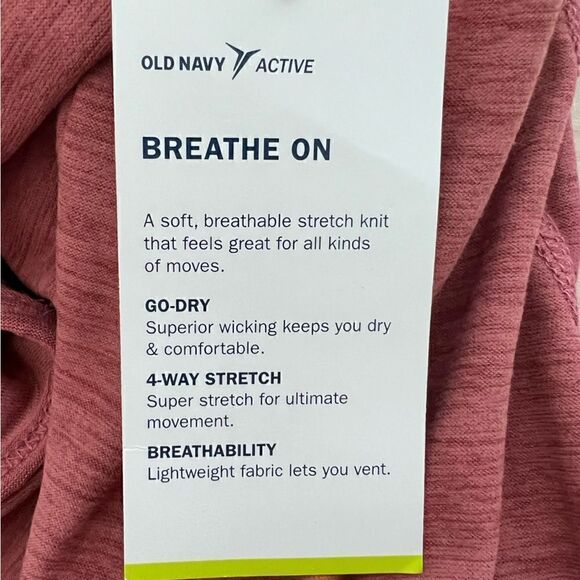 NWT Old Navy Breathe ON Keyhole-Back Performance Tee Sz M Tall - Picture 5 of 6